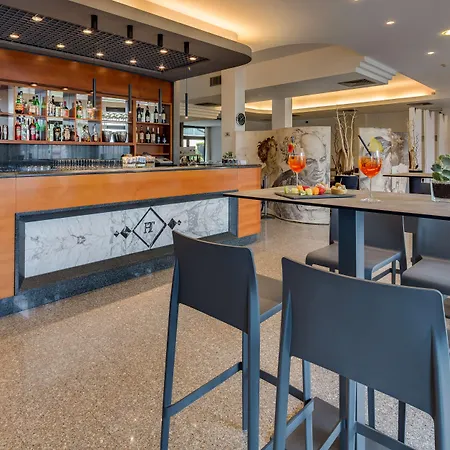 Hotel Western Turismo