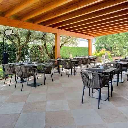 Western Turismo Hotel 4*